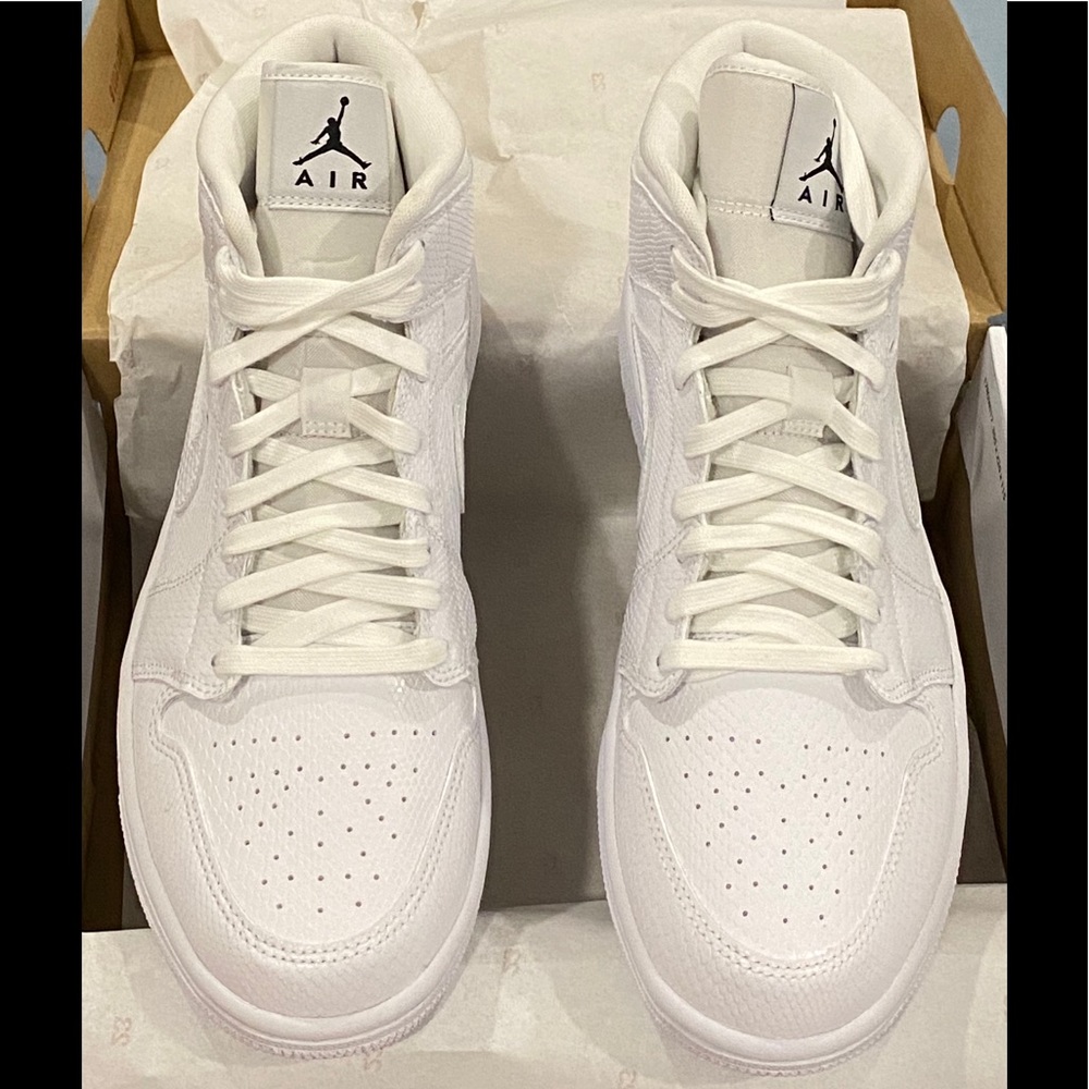 New✨Air Jordan 1 Mid's (W)